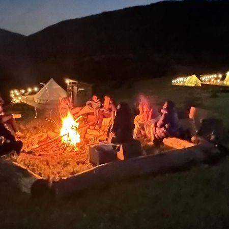 Ciudanovita The Hunters Glamping酒店 外观 照片